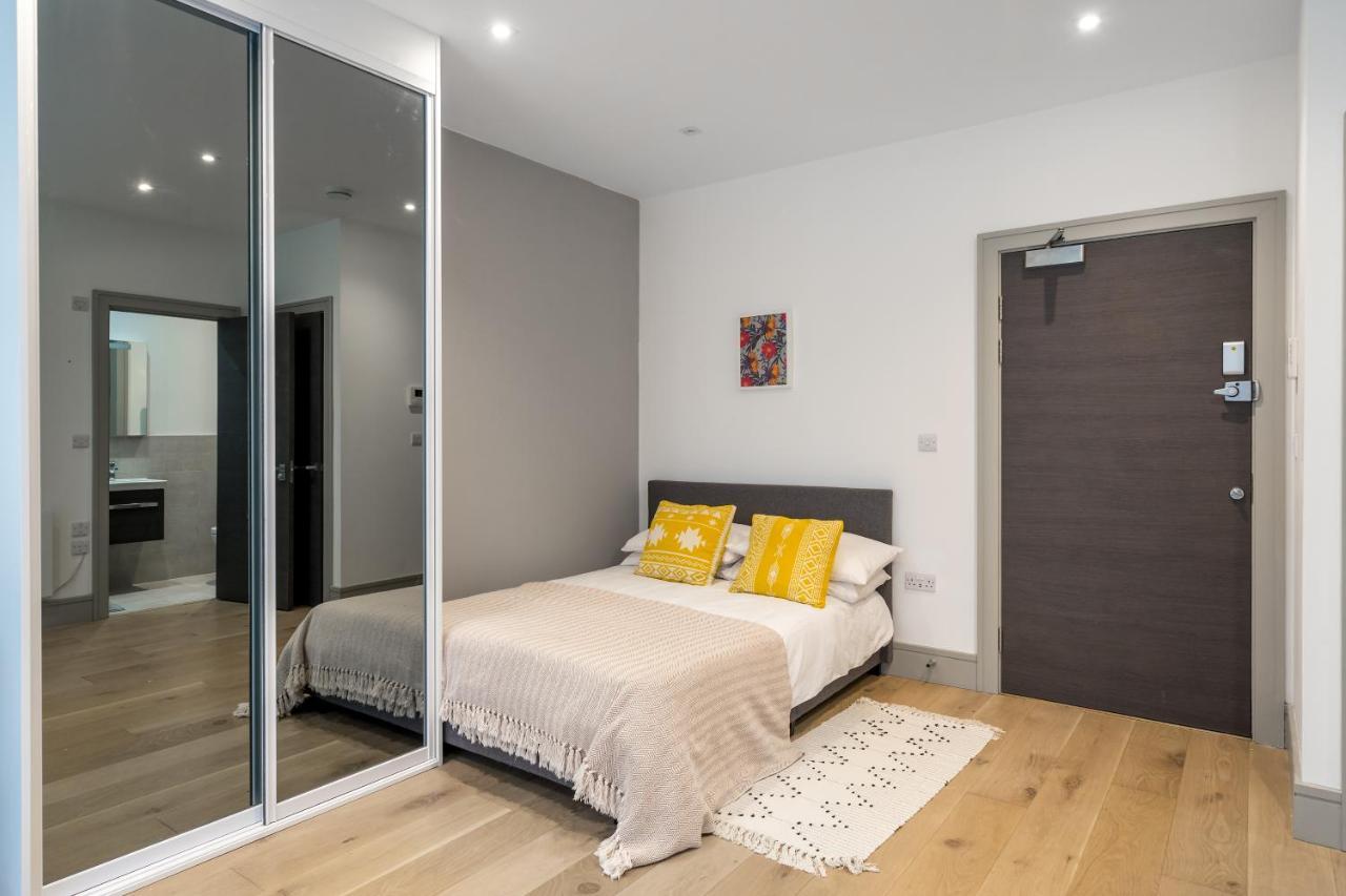 Modern London City Apartment - Victoria Line Exterior photo