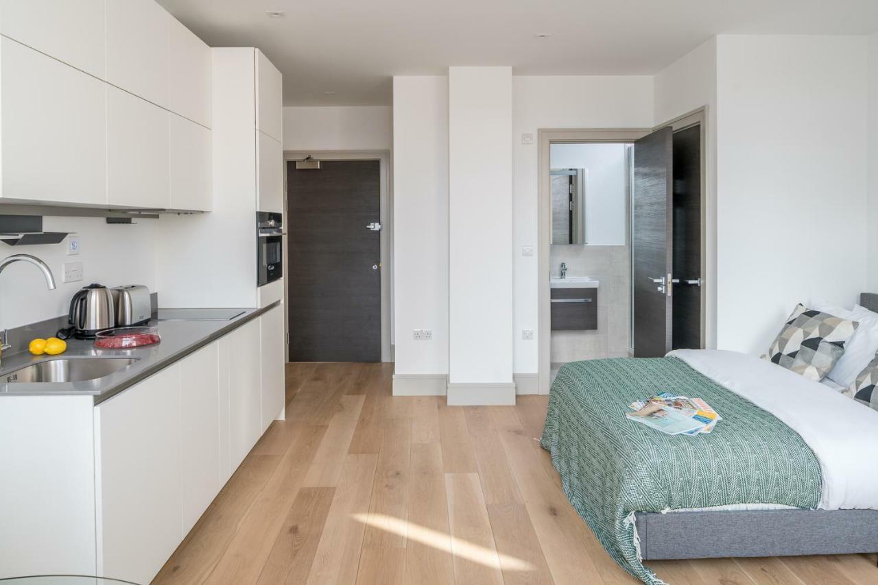 Modern London City Apartment - Victoria Line Exterior photo
